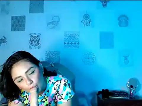 Snapshot of Kaory_32 chatting on 10, 1, 2025 Kaory 32 online show from 10, 1, 2025