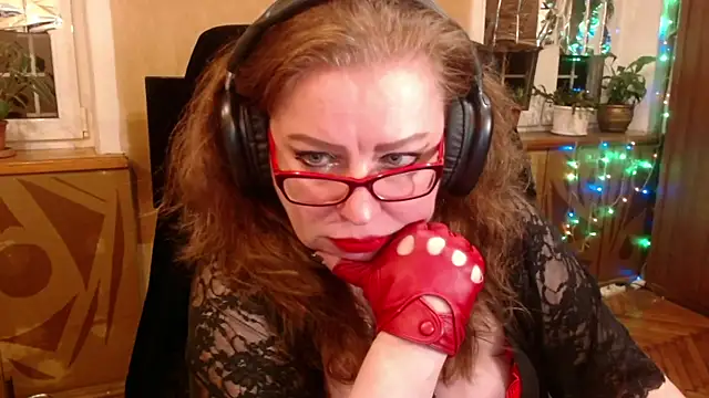 Miss Tress online show from 28, 9, 2025