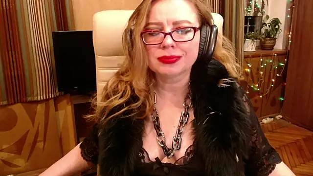 Miss Tress online show from 10, 4, 2026