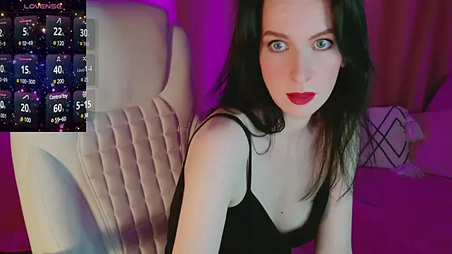 Snapshot of AndreaAshton chatting on 16, 3, 2025 AndreaAshton online show from 16, 3, 2025