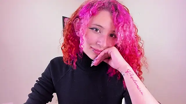 Snapshot of valent_27 chatting on 6, 11, 2025 valent 27 online show from 6, 11, 2025