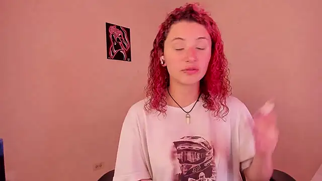 Snapshot of valent_27 chatting on 22, 11, 2025 valent 27 online show from 22, 11, 2025