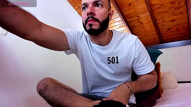 Tom Bailey online show from 10, 1, 2026