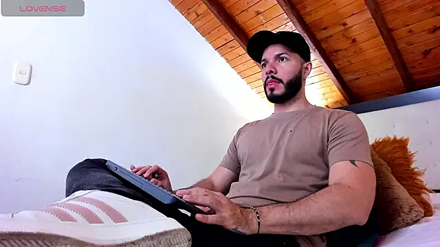 Tom Bailey online show from 11, 1, 2026