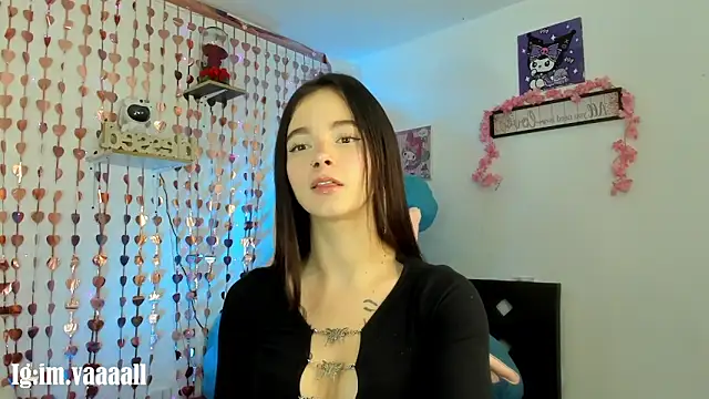 lucyy tay online show from 6, 11, 2025