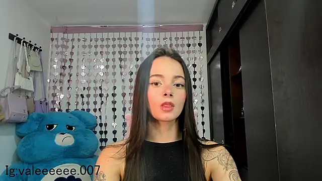 lucyy tay online show from 12, 12, 2024