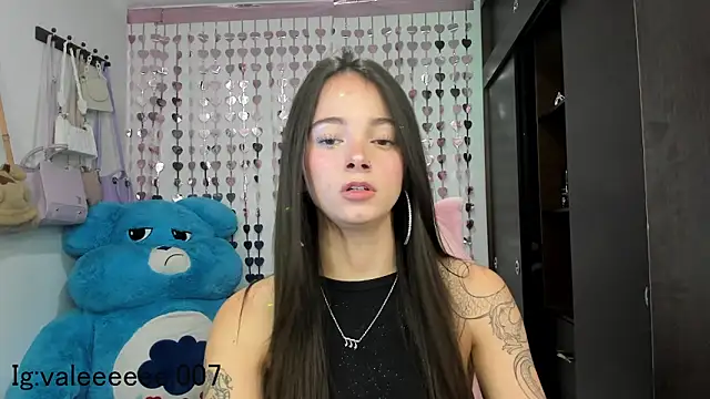 lucyy tay online show from 7, 12, 2024