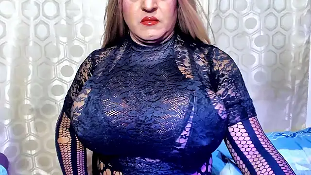 alessia hot69 online show from 1, 2, 2025