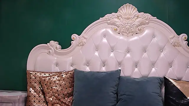 ArielBurn online show from 27, 10, 2025