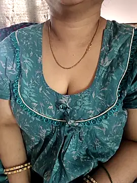 cuteyqueen online show from 3, 2, 2026