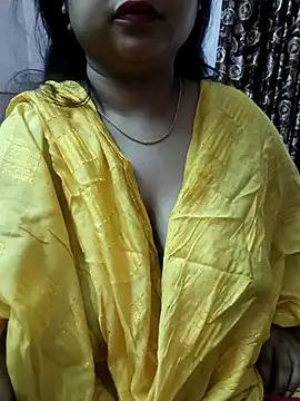 cuteyqueen online show from 6, 10, 2025