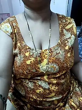 cuteyqueen online show from 3, 11, 2025