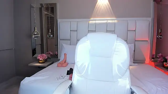 JessyEvans online show from 4, 12, 2025