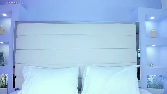 JessyEvans online show from 27, 2, 2025