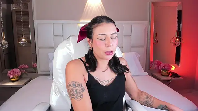 Snapshot of JessyEvans chatting on 26, 11, 2025 JessyEvans online show from 26, 11, 2025