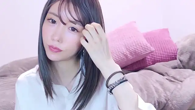 Snapshot of xx_natsumegu_xx chatting on 9, 11, 2025 xx natsumegu xx online show from 9, 11, 2025
