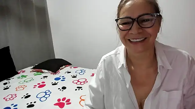 Carlaa-69 online show from 9, 4, 2026