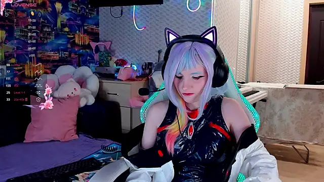 SweeteRose Royce online show from 10, 11, 2025