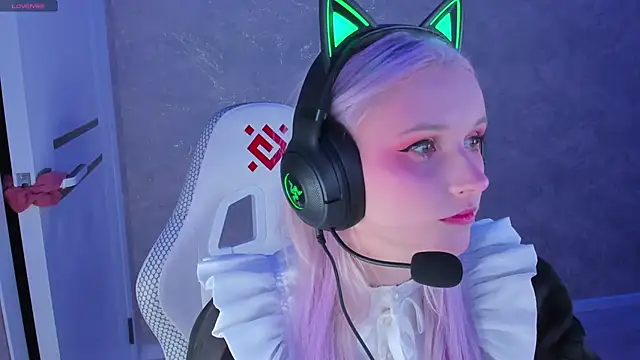 SweeteRose Royce online show from 3, 1, 2025