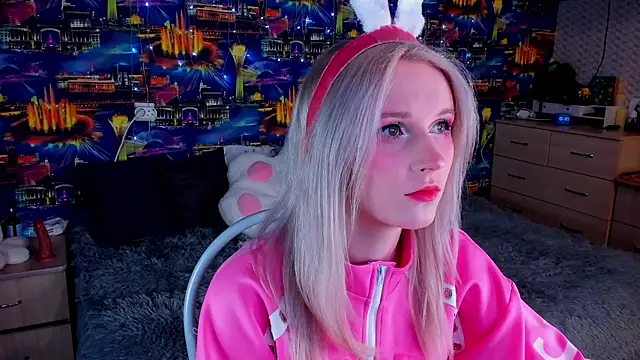 SweeteRose Royce online show from 1, 10, 2025