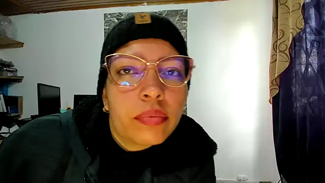 THEBOSSLARA online show from 18, 2, 2025