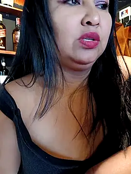 Snapshot of Marcela87 chatting on 7, 3, 2025 Marcela87 online show from 7, 3, 2025