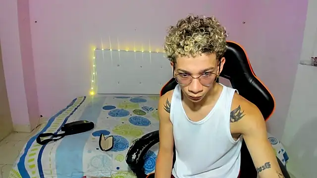 mateodeamjo online show from 5, 11, 2025