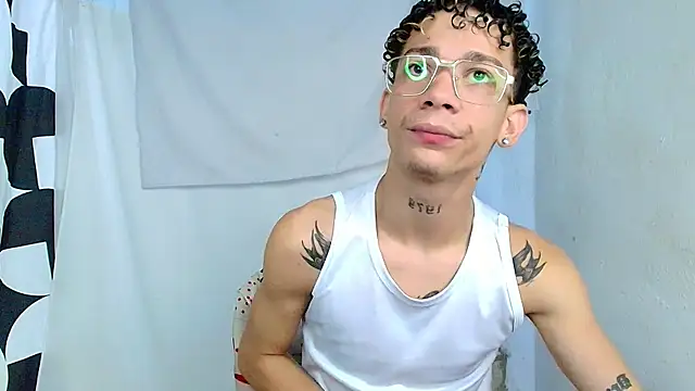Snapshot of mateodeamjo chatting on 4, 6, 2026 mateodeamjo online show from 4, 6, 2026
