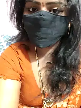 louise92 online show from 3, 1, 2025