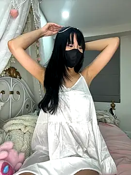 Snapshot of Gyuu-Nyuu chatting on 27, 11, 2025 Gyuu-Nyuu online show from 27, 11, 2025