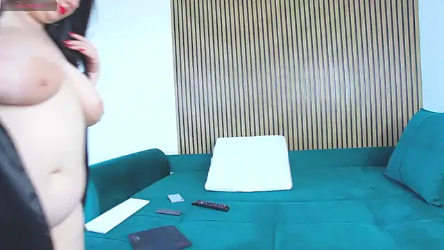 SofiaHanson online show from 14, 4, 2026