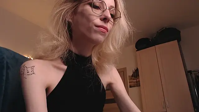 amber quell here online show from 5, 1, 2025