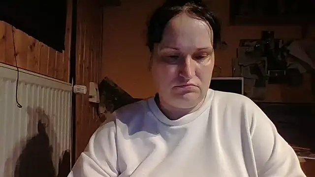 Snapshot of _squirty_cum_lady_ chatting on 23, 6, 2026 squirty cum lady online show from 23, 6, 2026