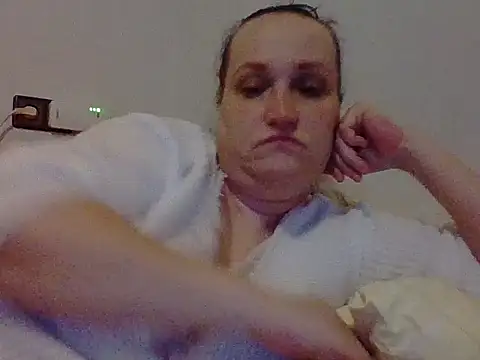  squirty cum lady  online show from 12, 3, 2025