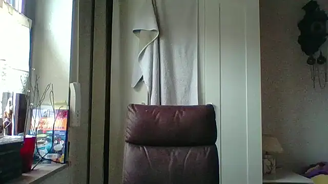  squirty cum lady  online show from 18, 12, 2025