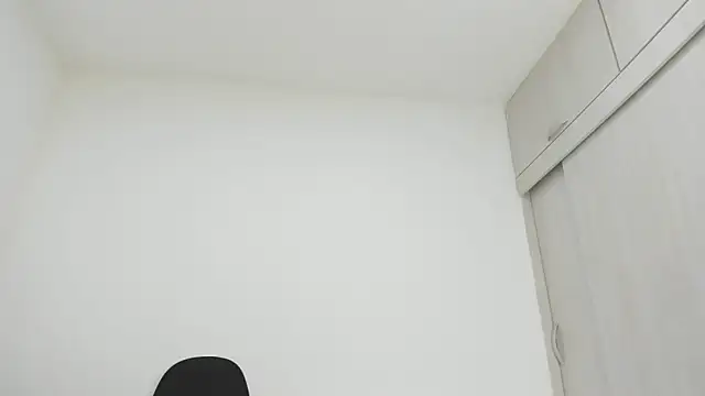 Amelia Debora Antonella online show from 19, 3, 2026