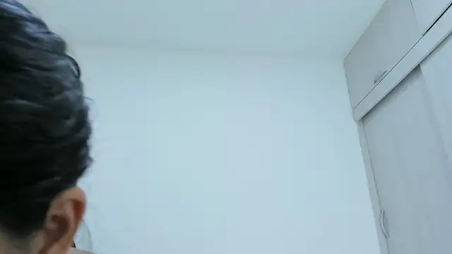 Amelia Debora Antonella online show from 13, 2, 2026