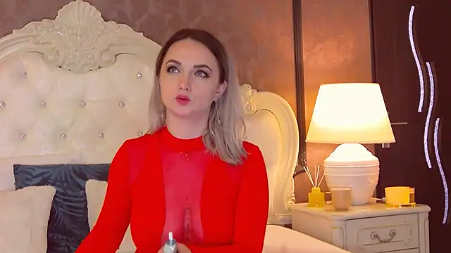 EllianaReese online show from 8, 3, 2025
