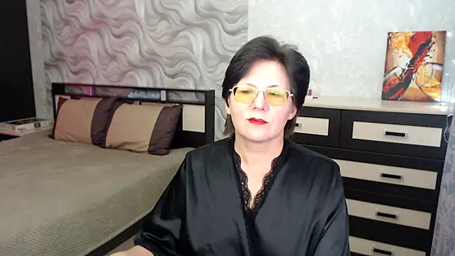 Snapshot of VitaCharm chatting on 19, 3, 2025 VitaCharm online show from 19, 3, 2025