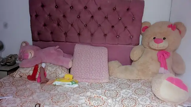 Dana Jeins online show from 8, 3, 2026