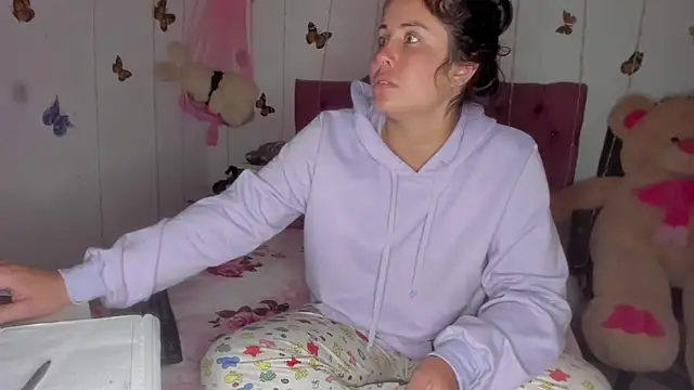 Dana Jeins online show from 7, 4, 2026