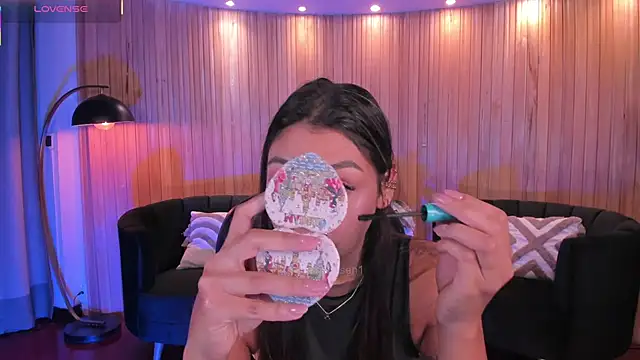 AllyJensen online show from 15, 11, 2025