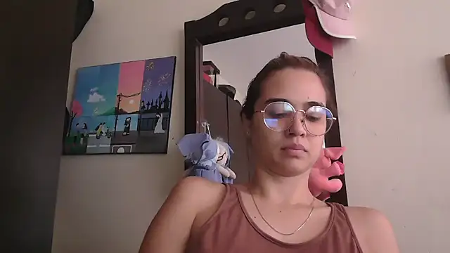 trianabell online show from 12, 5, 2026