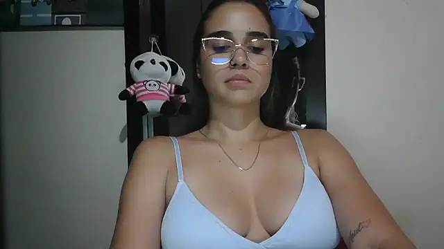 trianabell online show from 11, 7, 2026