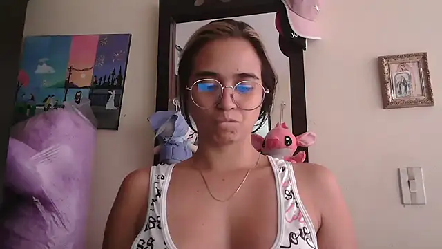 trianabell online show from 18, 4, 2026