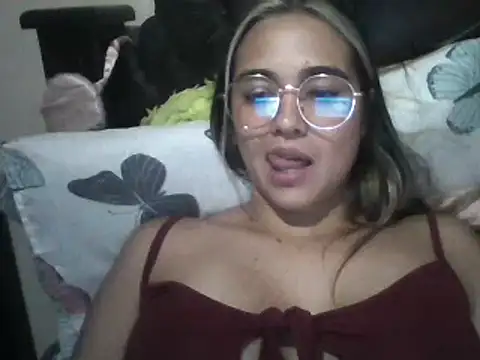 trianabell online show from 8, 3, 2025