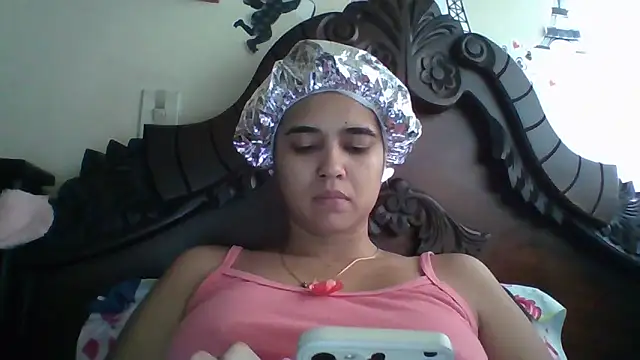 trianabell online show from 30, 10, 2025