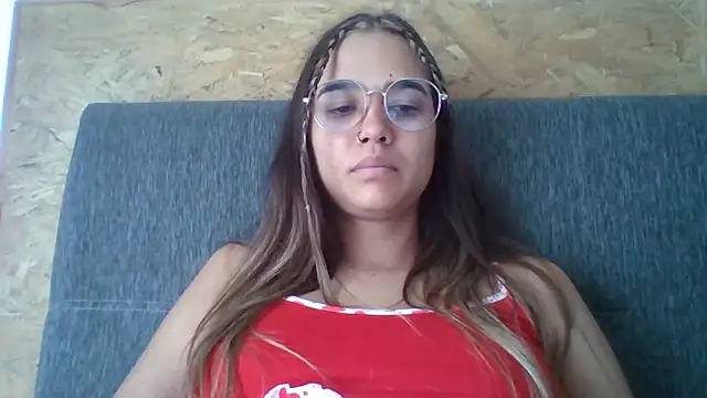 trianabell online show from 22, 12, 2025