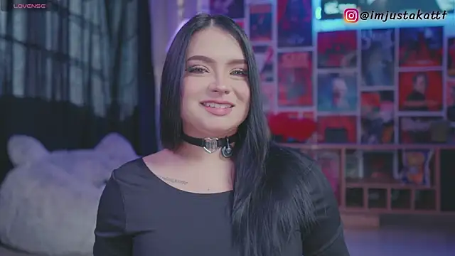 sensualkattt online show from 25, 3, 2026