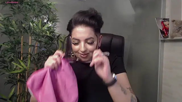 BustyAllyy online show from 12, 2, 2025